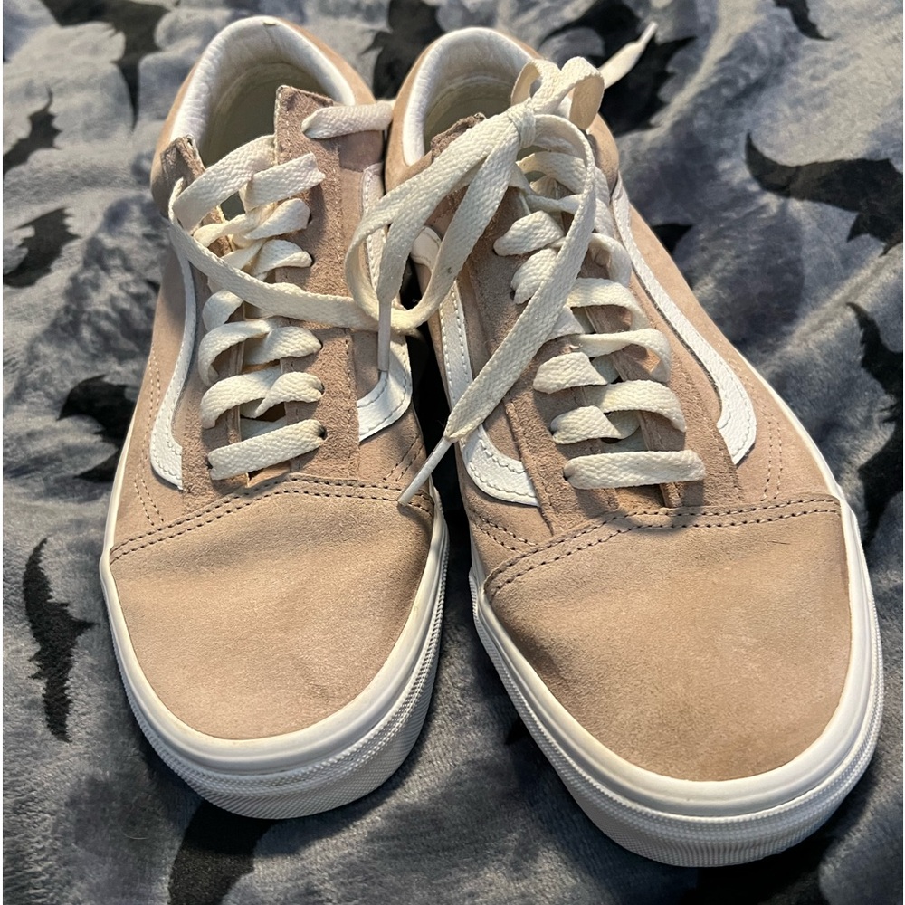 Vans Pink Pig Suede Zephyr Old Skool Shoes, size 6.5